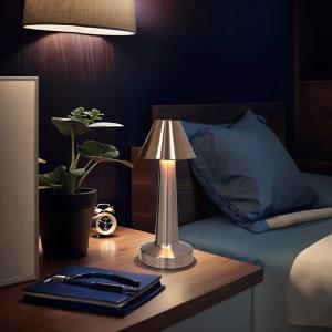 Barbell table lamp