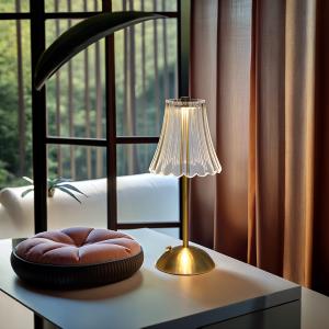 Umbrella shaped desk lamp